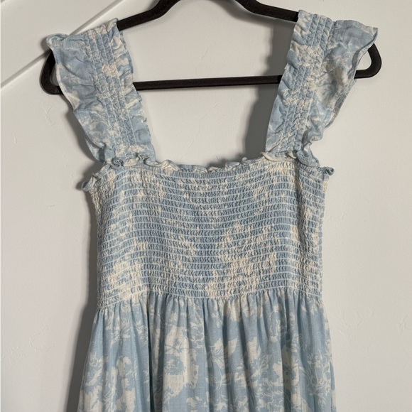 Few Moda Calypso Floral Blue Maxi Dress - Picture 3 of 8